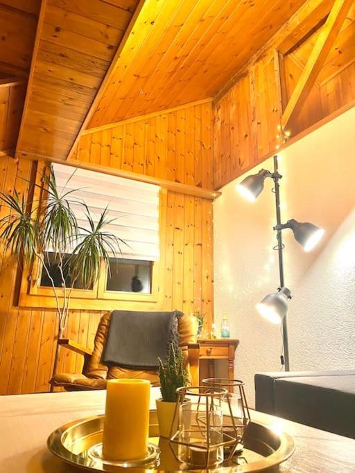Cozy Apartment In Vintage House In คันเดอร์ชเตค ภายนอก รูปภาพ